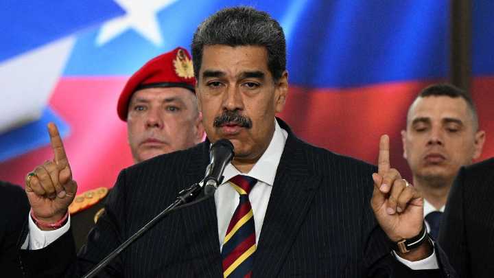 Nicolás Maduro responde a propuesta de presidente Petro: 'Jamás voy a dar opiniones de qué debe hacer Colombia para superar la guerra que está terrible'