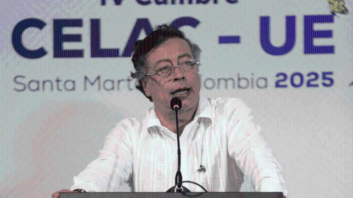 Petro dice que llamará a consultas a embajador colombiano en EE. UU. tras denuncia de revista