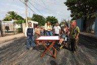 Cecilia supervisa repavimentación de calles en el norte y sur de Mérida