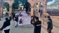 Familiares de joven reportada como desaparecida protestan en San Felipe del Progreso