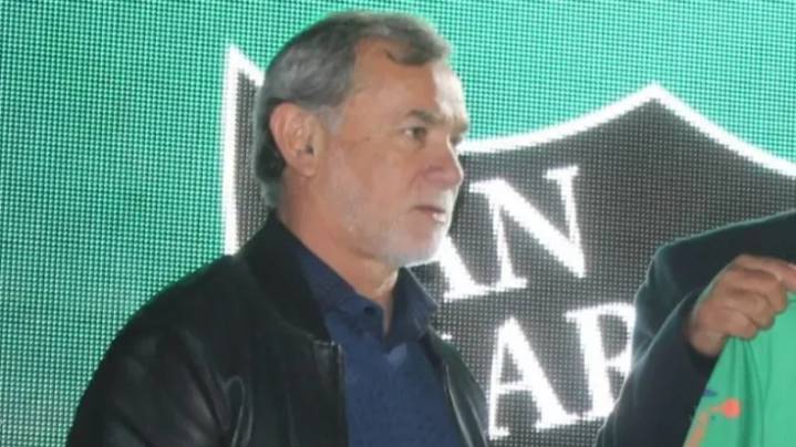 Miadosqui tras el descenso de San Martín: “Debería dar un paso al costado”