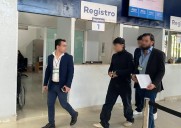 Cantante de corridos tumbados acude a la Fiscalía del Estado de Jalisco para rendir declaración