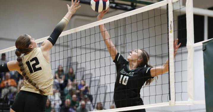 VHSL CLASS 2 VOLLEYBALL: Landmark season for John Battle comes to a roadblock vs. Radford
