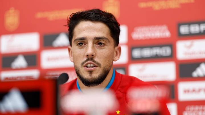 Pablo Fornals explica el encuentro fugaz del vestuario de la Selección con Lamine Yamal: "A nadie le gusta estar lesionado..."