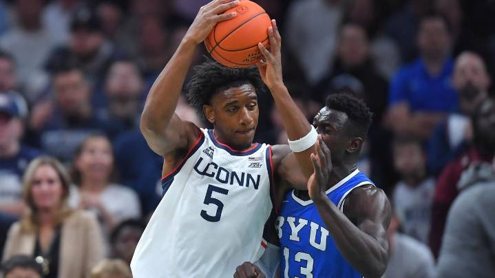Tarris Reed Jr., No. 3 UConn's top scorer and rebounder, to miss matchup with No. 4 Arizona