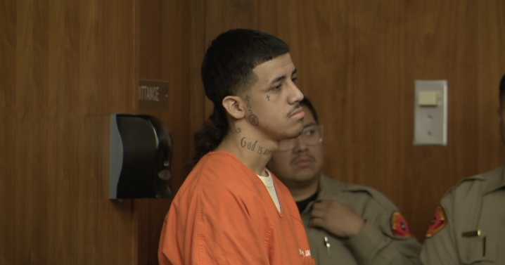 New docs detail Garcia's Kern Medical escape