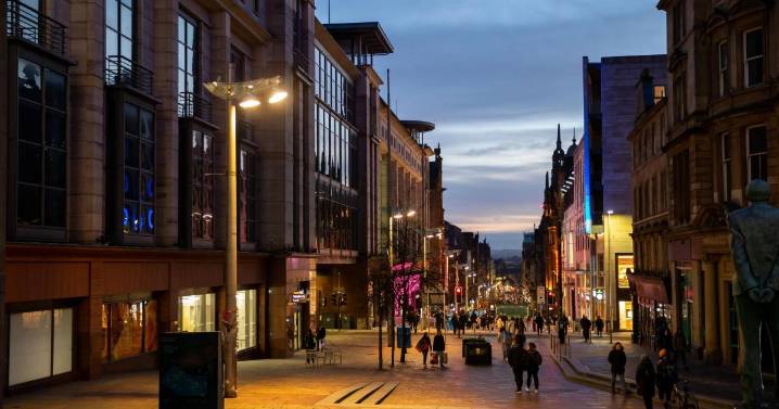 Scots retailers 'on brink of collapse' as Budget nears