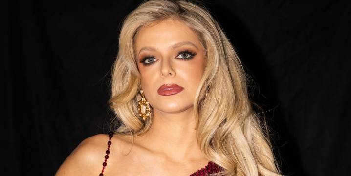 Carter Faith Gave Us an Exclusive Look at Her Vintage CMA Awards Outfit