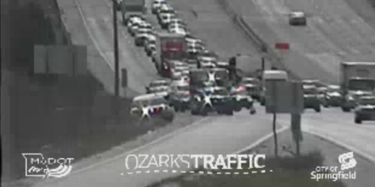 1 dead after police pursuit ends in Greene County