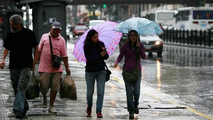 Inameh: Persisten las lluvias al sur y occidente del país este lunes