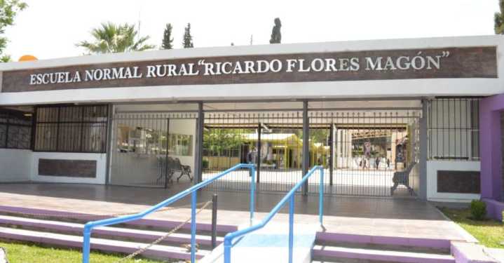 Acusa Consejo Estudiantil de la Normal Rural de Saucillo a SEECH de un año de incumplimientos y asegura que la lucha es de toda la base