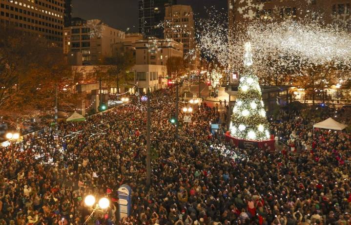 Photos: Downtown Seattle kicks off the holiday season