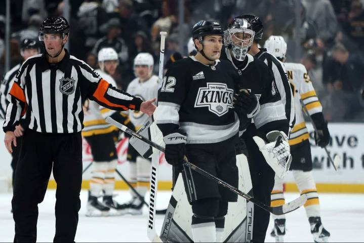 Kings’ Darcy Kuemper apologizes for sticking leg out at Bruins’ David Pastrnak