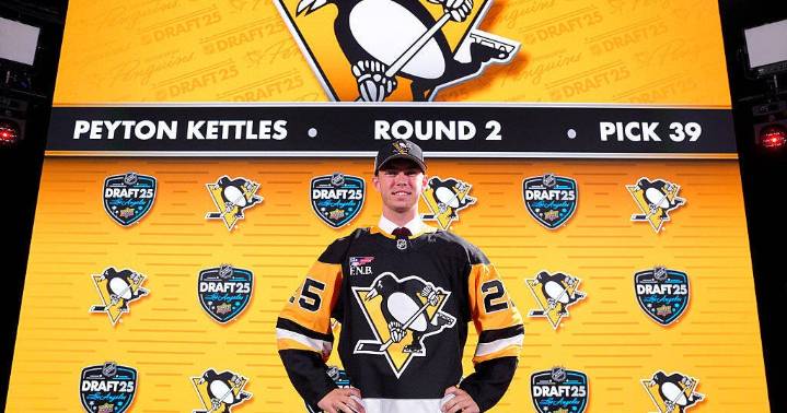 Pittsburgh Penguins sign 2025 second-rounder Peyton Kettles to entry
