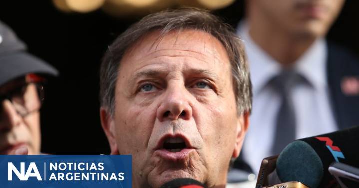 Zago ironiza sobre las internas del Gobierno y dice que “tienen más operaciones que un quirófano”