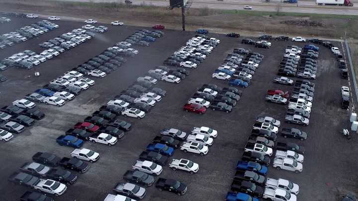 Detroit carmakers eye possible resolution to pending chips crisis