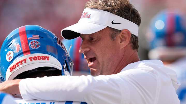 Lane Kiffin must ask himself one big question as he mulls Florida, LSU