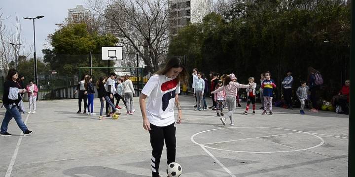 Universidades, clubes y parroquias: una alianza por la educación