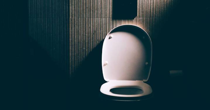 Product 'better than bleach' removes limescale and stains after one toilet flush