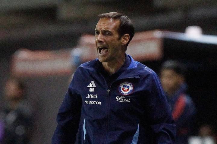 “Con nuestro modelo de juego...”: el aviso de Miranda previo al debut de Chile en el Mundial Sub 17