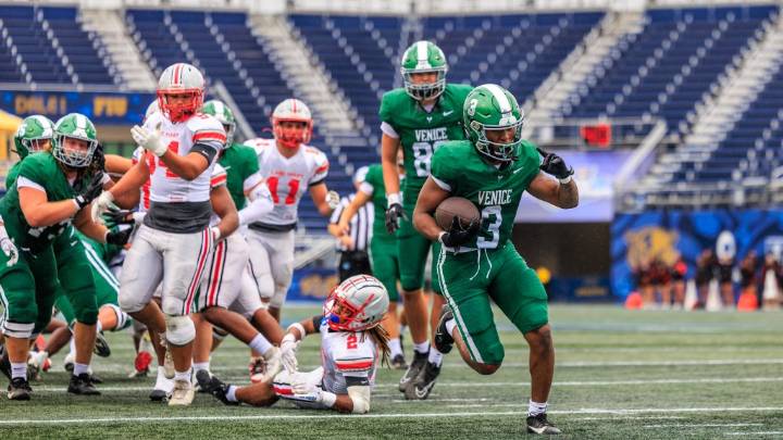 FHSAA seeks football reclassification solution; not easy