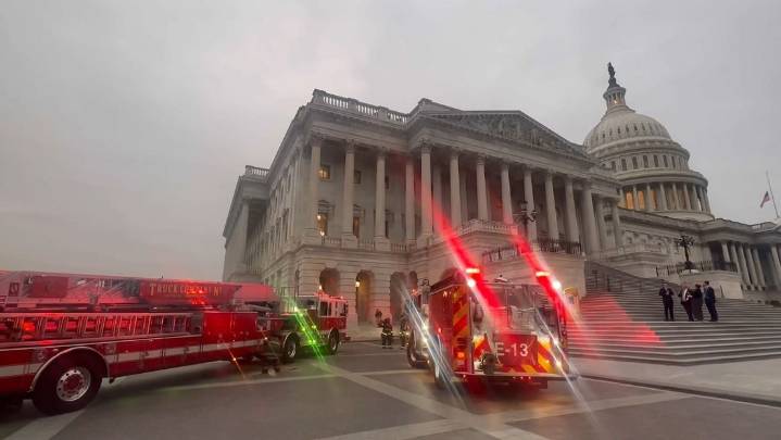 Bomberos acuden a un incidente en el Capitolio de EE.UU. (+Video)