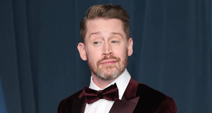 Macaulay Culkin Reveals His Idea For a New ‘Home Alone’ Movie, Reprising His Role as Kevin McAllister | Home Alone, Macaulay Culkin 