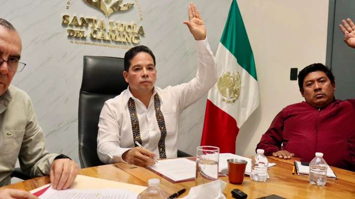 Aprueban en Santa Lucía proyecto de ley de ingresos 2026