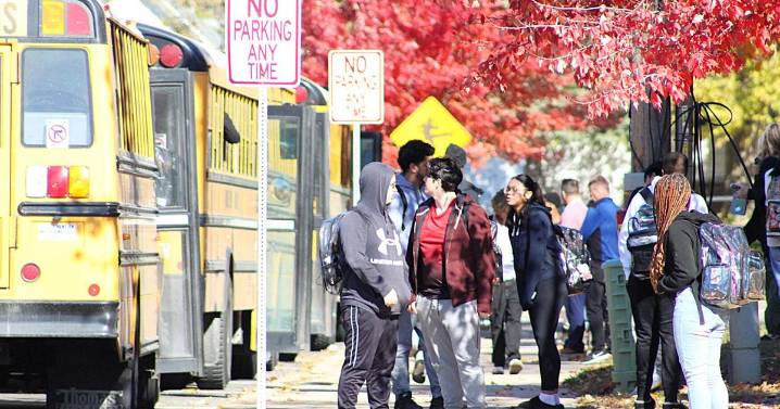 District 118 sends students home after threat