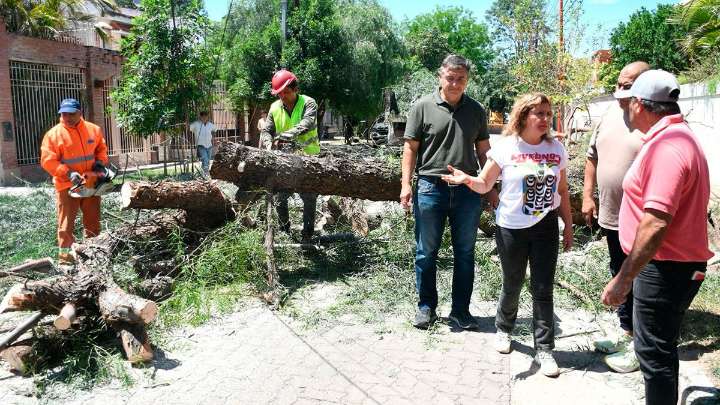 La intendente Fuentes destacó el trabajo del personal para atender las emergencias en la ciudad