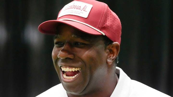 Oregon State football locks in JaMarcus Shephard as head coach