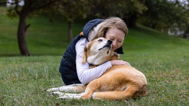 Cleveland photographer Robyn White captures the love between senior pets and their people: Ready Pet GO!