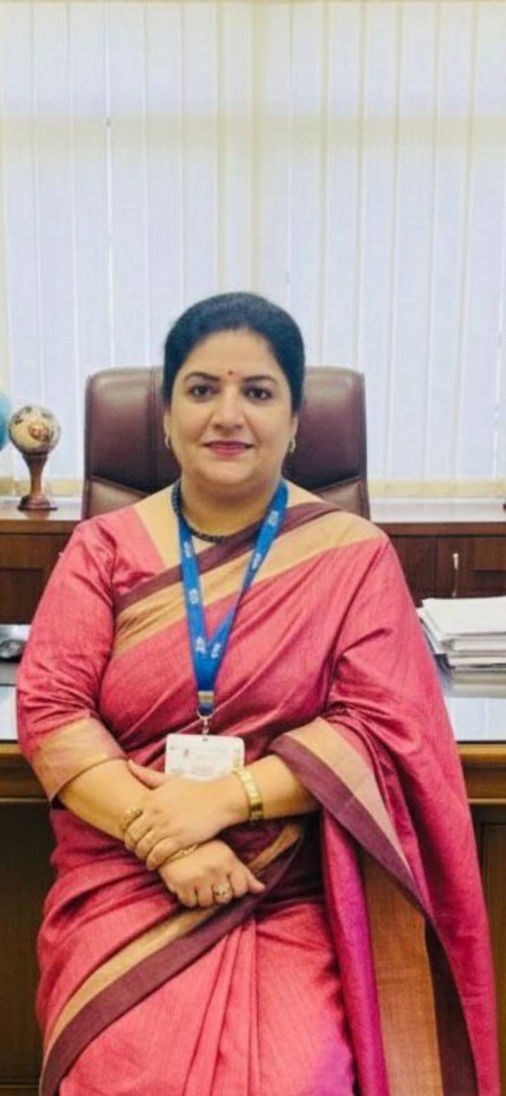 We integrate cutting-edge tools to enhance learning