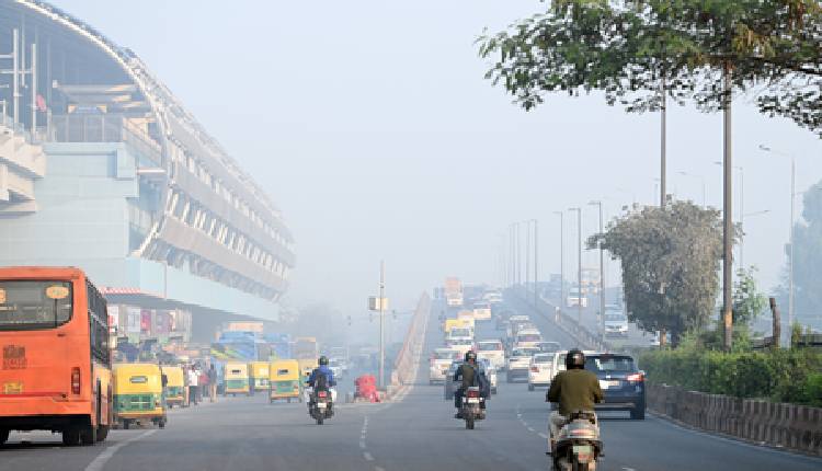 Delhi’s Air Quality Dips To ‘Very Poor’ Category As AQI Crosses 300