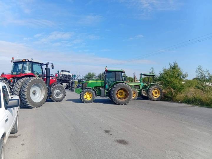 Cuatro días de “bloqueos” y nada de negociaciones
