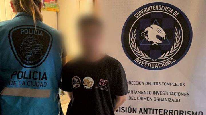 Investigan a un joven que usaba documentos falsos para ingresar a templos judíos