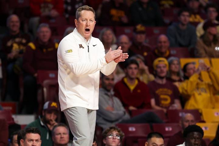 Deadspin | Cade Tyson scores 30 as Minnesota easily defeats Gardner-Webb