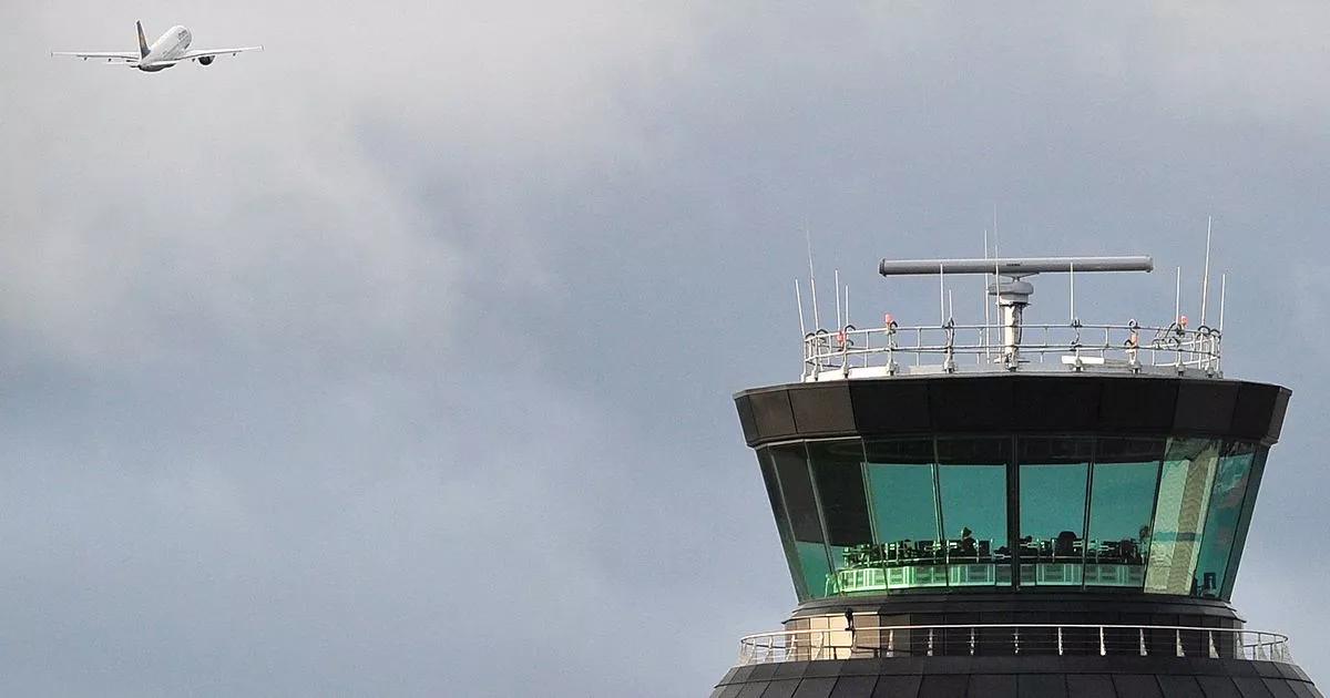 LIVE: UK flight passengers warned as major software issue affects thousands of Airbus planes