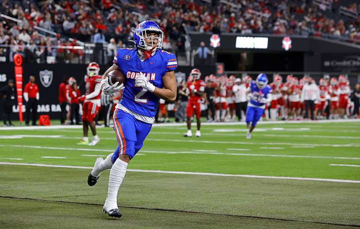 Dynasty continues: Bishop Gorman football captures fifth straight title in dominating fashion