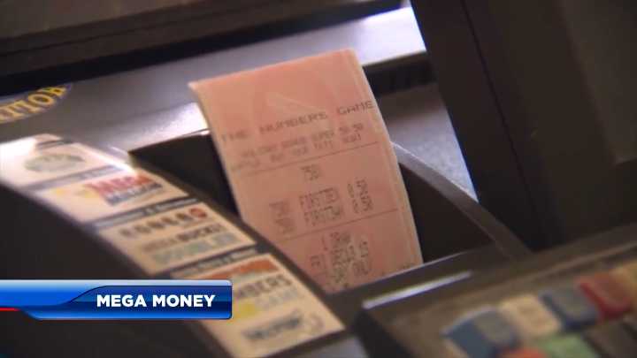 Mega Millions balloons to $800M for Tuesday night’s drawing