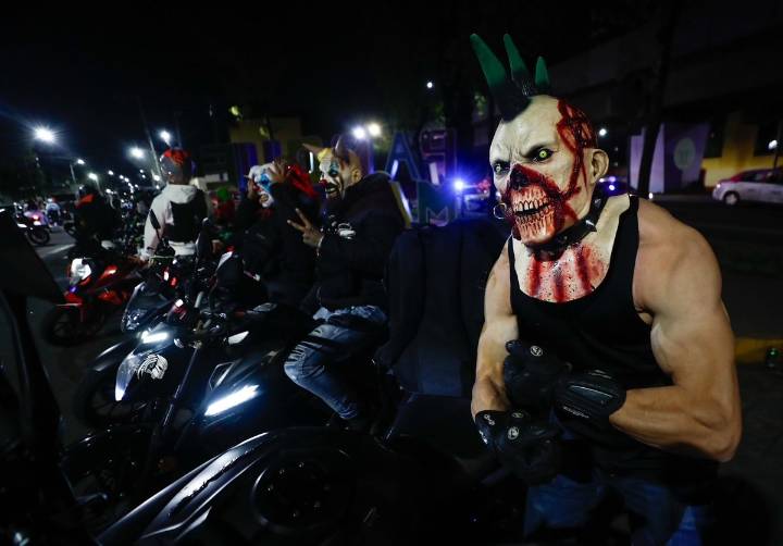Decenas de motociclistas participan en primer día de “Rodada del Terror” en CDMX