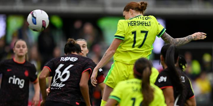 Monday and Bethune score in Spirit’s 2-0 win over Thorns to reach NWSL championship