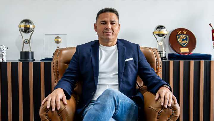 Sergio Ludeña asume presidencia del IPD y deja temporalmente administración de Cienciano