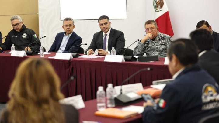 Gobierno federal refuerza seguridad en carreteras tras reunión con transportistas