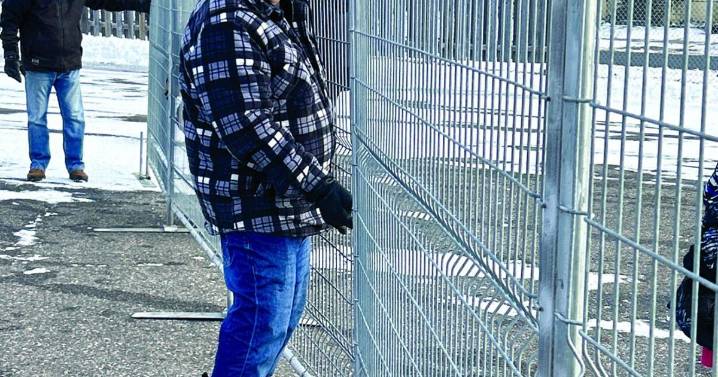 Kiwanis set to open tree lot