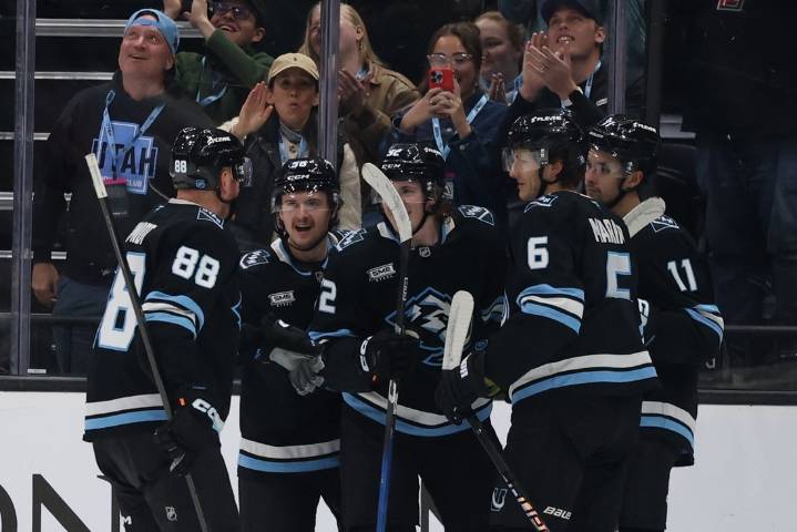 Deadspin | Logan Cooley (4 goals) powers Mammoth past Knights