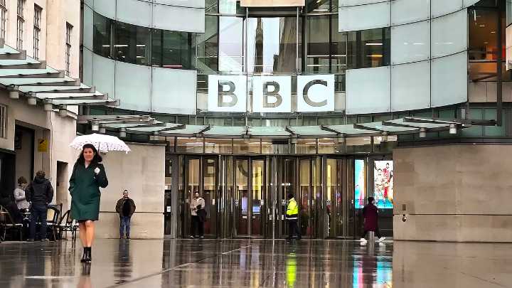 El presidente de la BBC, a Trump: "No hay motivos para una demanda. Nos defenderemos"