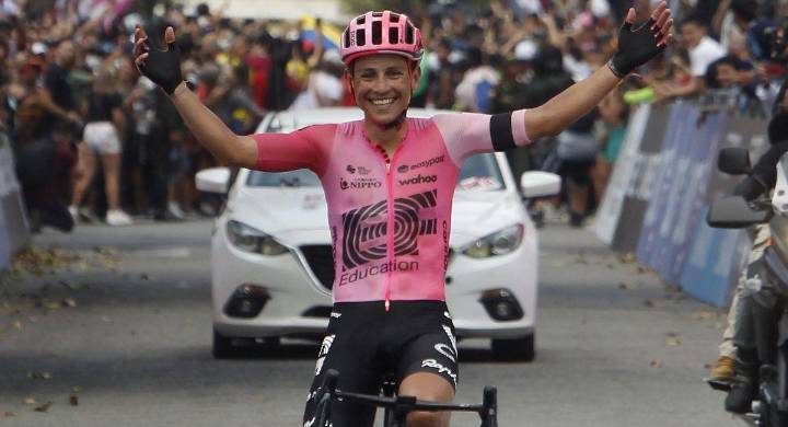 Esteban Chaves dice ‘no más’: Ojo a las razones por las que el bogotano decidió ‘bajarse de la cicla’