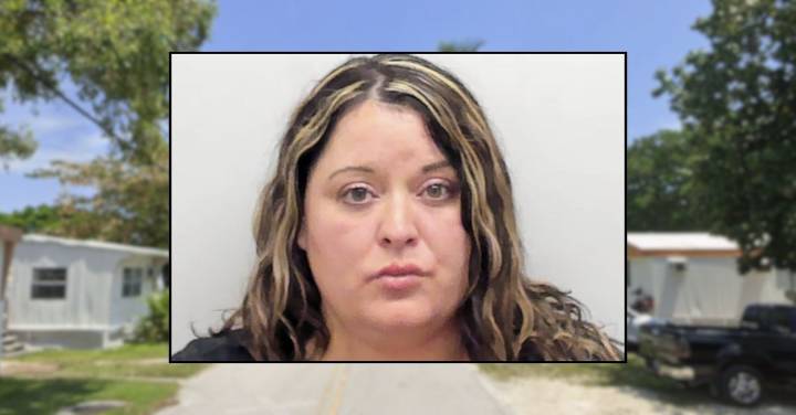 Enraged girlfriend chucked knife at man's head over $5 mobile payment to 'female friend': Cops