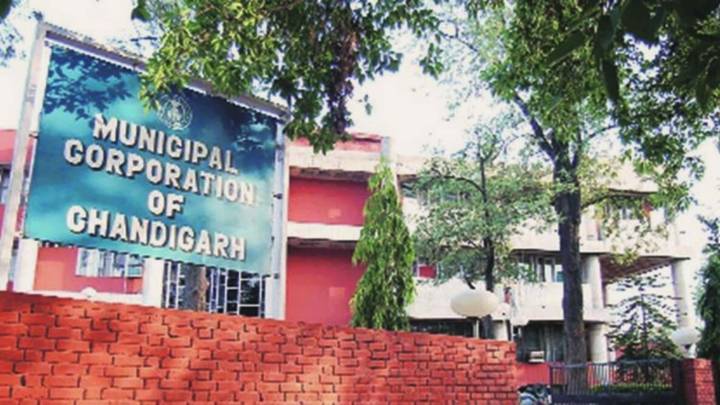 ‘Insensitive’: Day after dhol-nagaras used to shame garbage-dumping in public, Congress, AAP councillors slam MC move